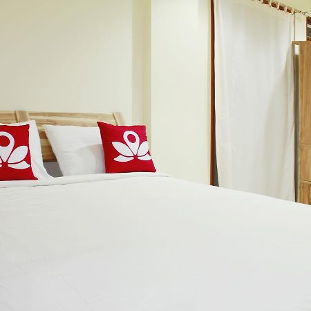 Zen Rooms Cassa Dua Pasteur Bandung Esterno foto